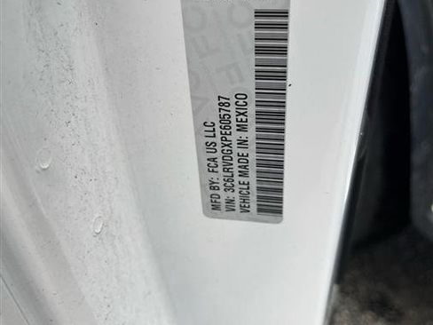 Used 2023 RAM ProMaster 2500 image 8