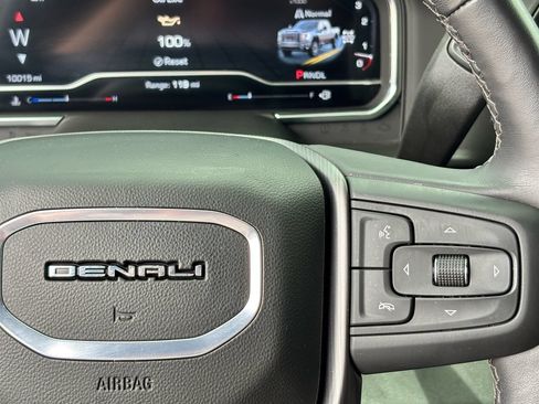 Used 2025 GMC Sierra 2500 Denali Ultimate w/ Max Trailering Package AWD/4WD image 20