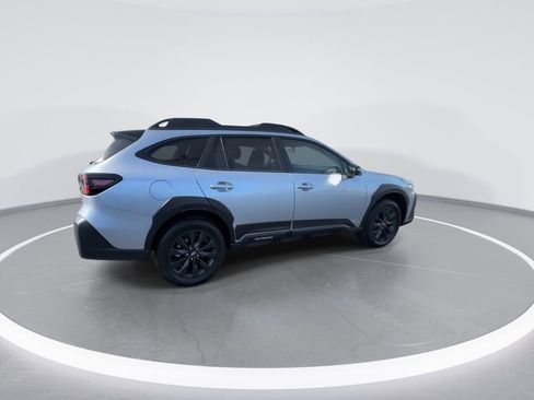 Used 2024 Subaru Outback Onyx Edition XT AWD/4WD image 8
