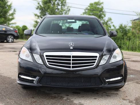 Used 2013 Mercedes-Benz E 350 4MATIC Sedan image 2