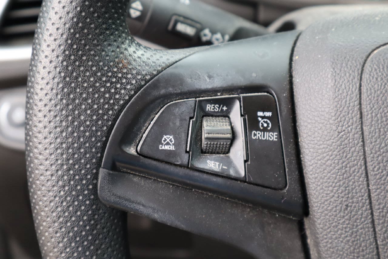 Used 2020 Chevrolet Trax LS w/ Tint and Cruise Package FWD image 12
