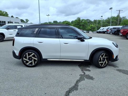 Used 2025 MINI Cooper Countryman S AWD/4WD image 3