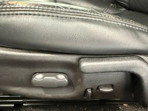 Used 2007 Chevrolet Corvette Convertible w/ Preferred Equipment Group RWD image 15