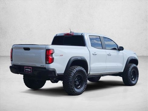 Used 2024 Chevrolet Colorado ZR2 w/ ZR2 Convenience Package III AWD/4WD image 8
