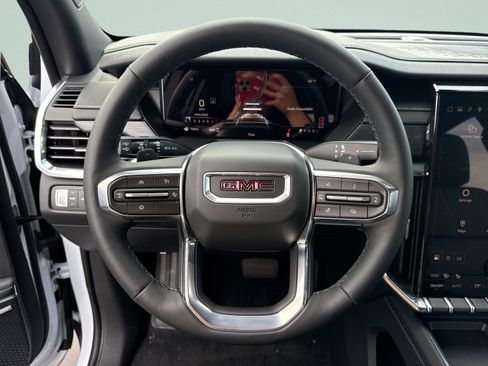 New 2026 GMC Acadia Elevation w/ Elevation Premium Package AWD/4WD image 19