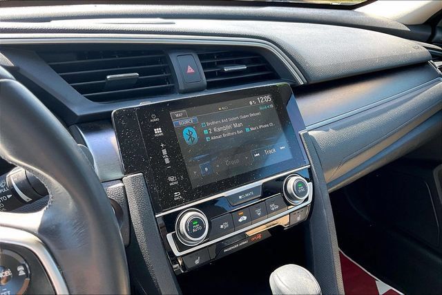 Used 2016 Honda Civic Touring image 15