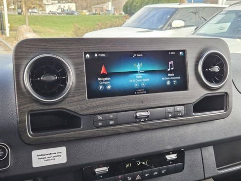 New 2024 Mercedes-Benz Sprinter 3500 image 25