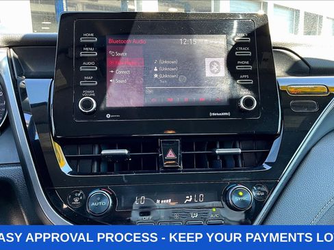 Used 2022 Toyota Camry SE FWD image 18