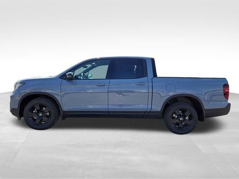 New 2026 Honda Ridgeline Black Edition image 10