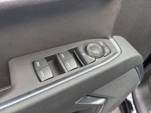 New 2026 Chevrolet Silverado 1500 LT image 8