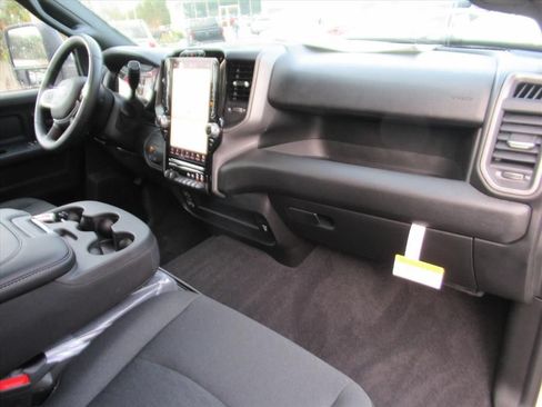 New 2026 RAM 2500 Warlock AWD/4WD image 12
