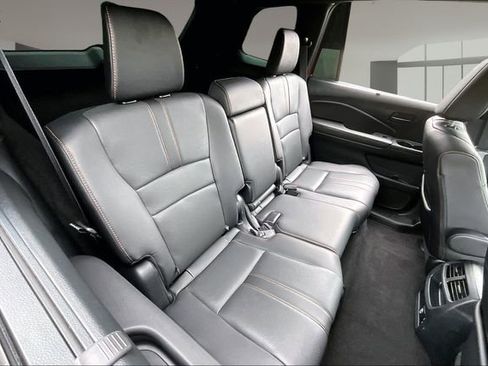 Used 2023 Honda Passport TrailSport image 24