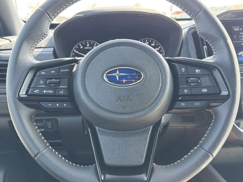 Certified 2025 Subaru Forester Premium AWD/4WD image 25