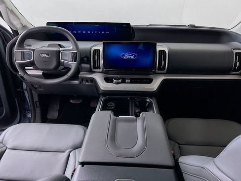 New 2026 Ford Expedition Max Active AWD/4WD image 7