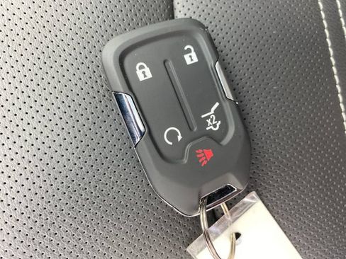 Certified 2023 GMC Terrain Denali w/ LPO, Floor Liner Package AWD/4WD image 28