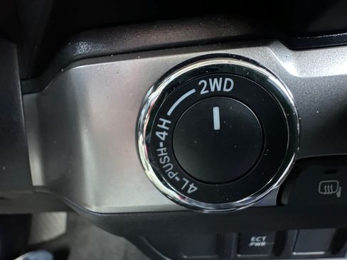 Used 2023 Toyota Tacoma SR AWD/4WD image 24