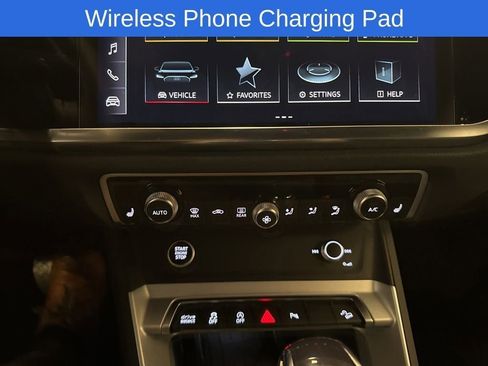 Used 2025 Audi Q3 2.0T Premium w/ Convenience Package image 26