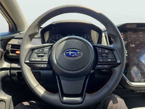 Used 2024 Subaru Crosstrek 2.5i Limited AWD/4WD image 31