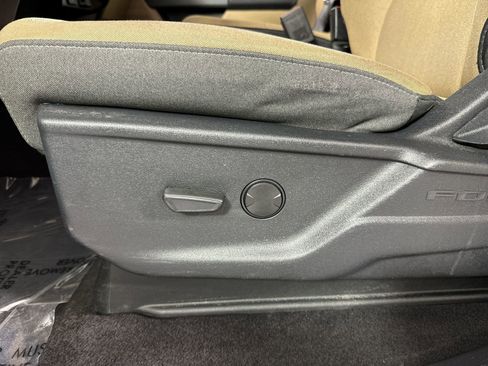 Used 2023 Ford F150 XLT image 21