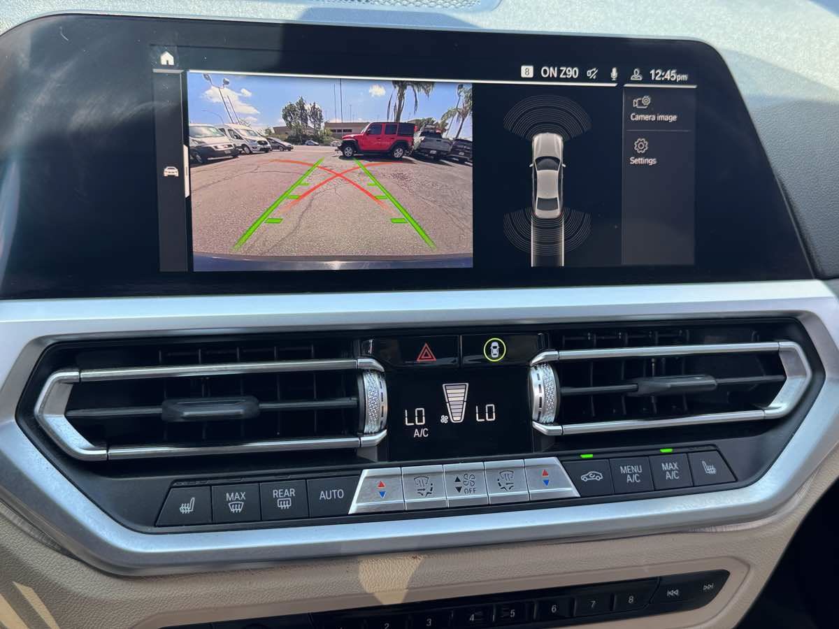 Used 2020 BMW 330i Sedan w/ Premium Package RWD image 29