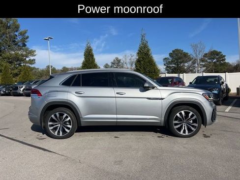 Used 2021 Volkswagen Atlas Cross Sport SEL Premium image 9