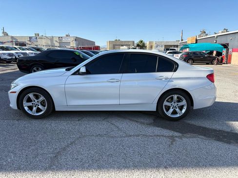 Used 2012 BMW 328i Sedan RWD image 3