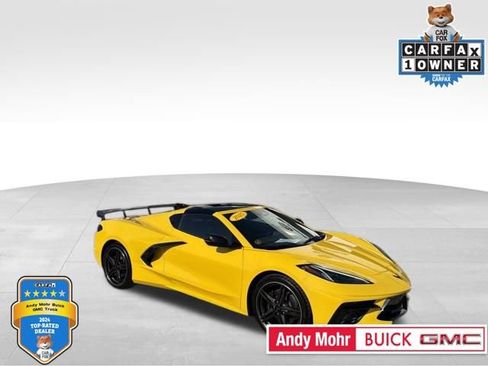 Used 2025 Chevrolet Corvette Stingray Coupe w/ 1LT RWD image 1