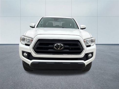 Used 2020 Toyota Tacoma SR5 image 8