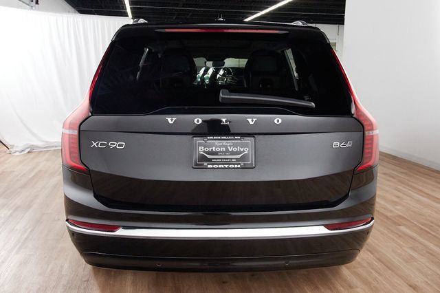 Used 2026 Volvo XC90 B6 Ultra AWD/4WD image 4