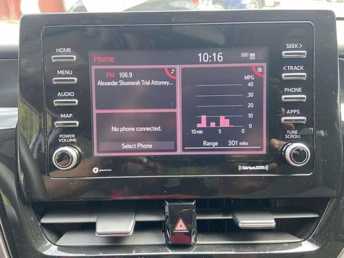 Used 2024 Toyota Camry LE FWD image 18