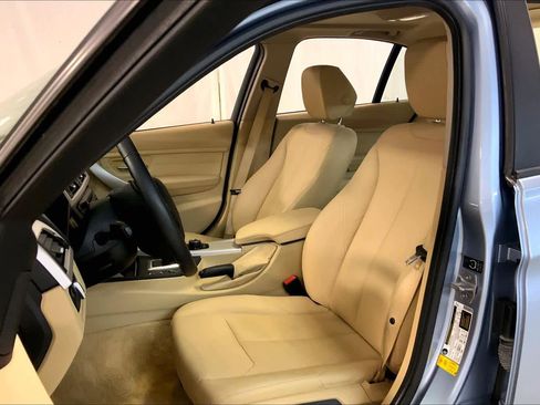 Used 2015 BMW 320i Sedan image 8