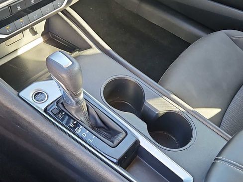 Used 2023 Nissan Altima 2.5 S image 29