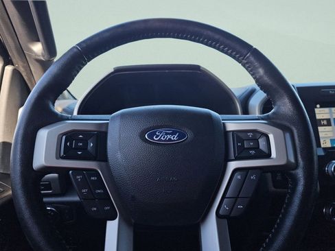 Used 2019 Ford F150 Lariat w/ Equipment Group 502A Luxury image 32