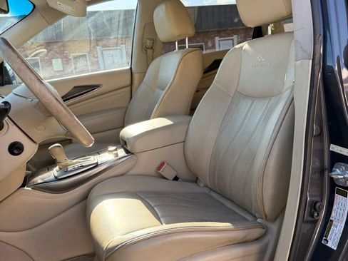 Used 2013 INFINITI JX35 FWD w/ Premium Pkg image 12