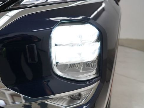 Used 2023 Mitsubishi Outlander SE image 10