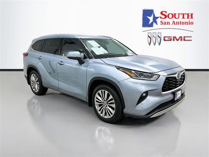 Used 2021 Toyota Highlander Platinum