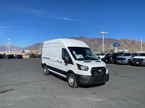 New 2026 Ford Transit 250 148 High Roof AWD image 4