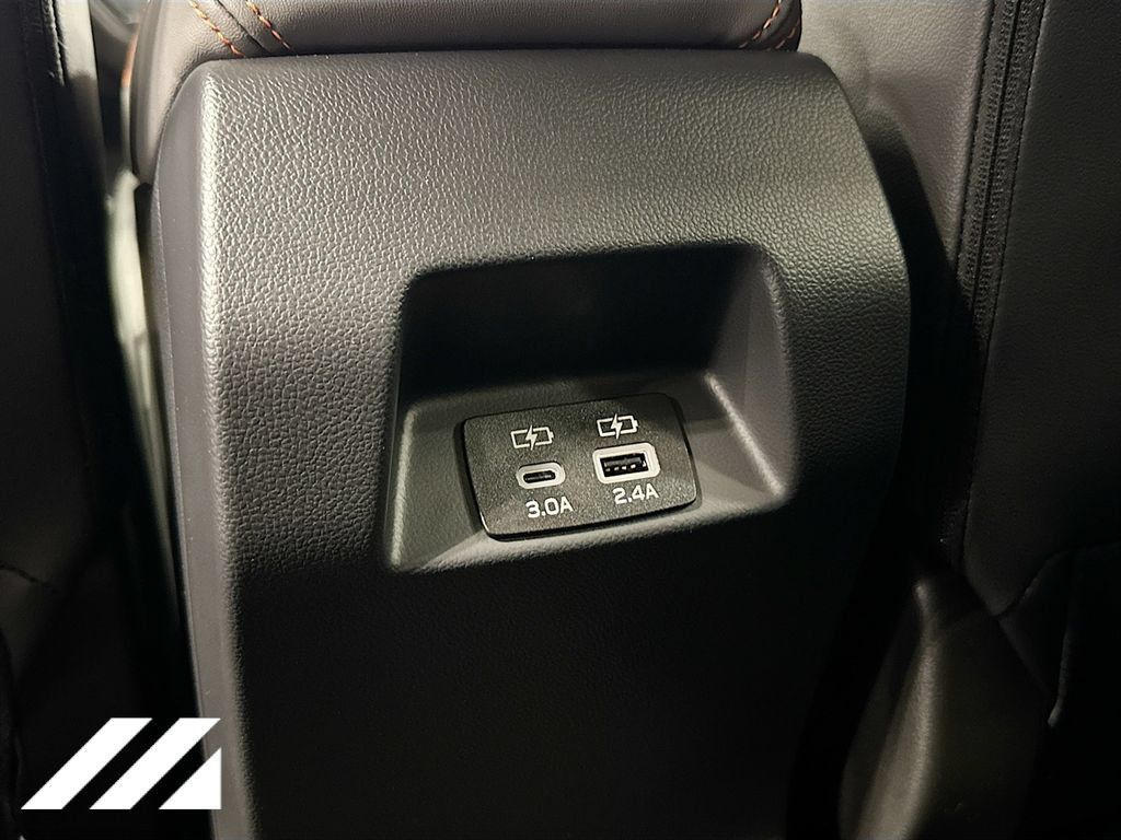New 2026 Subaru Crosstrek 2.5i Limited w/ Crosstrek Mirror Package AWD/4WD image 27