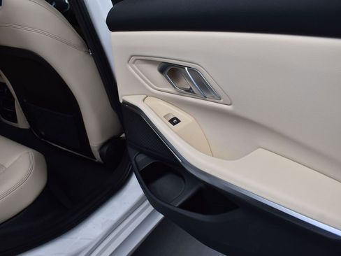 Certified 2023 BMW 330e w/ M Sport Package image 21