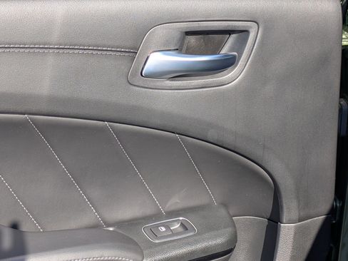 Used 2023 Dodge Charger R/T w/ Plus Group image 25