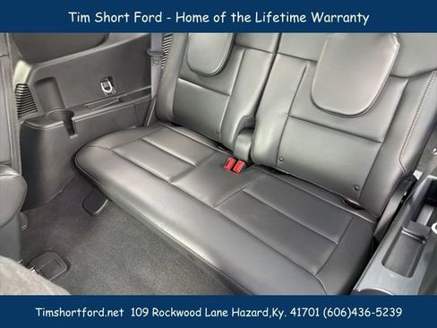 Used 2024 Ford Explorer XLT w/ Equipment Group 202A AWD/4WD image 12