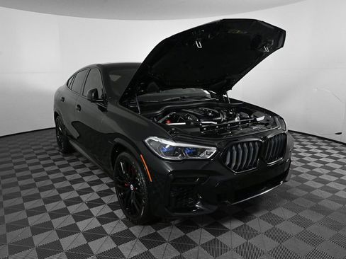 Used 2022 BMW X6 M50i w/ Executive Package image 29