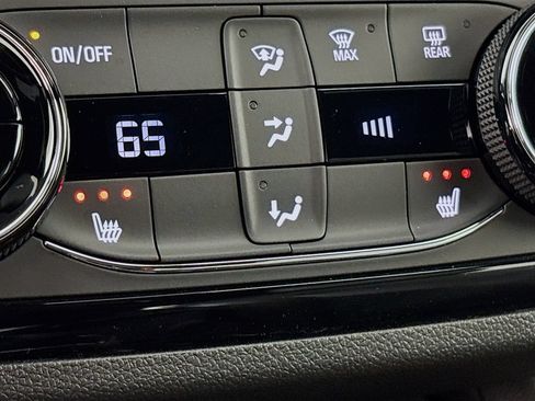 New 2026 Buick Envista Sport Touring w/ Convenience I Package FWD image 19
