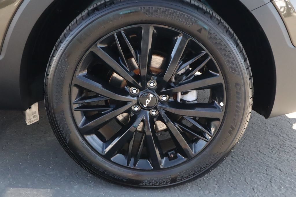 Used 2022 Kia Telluride SX FWD image 13