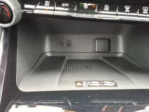 New 2026 Chevrolet Traverse LT w/ Enhanced Driving Package FWD image 22