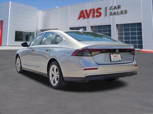 Used 2025 Honda Accord LX image 10