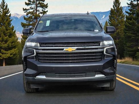 Used 2023 Chevrolet Tahoe LT image 3