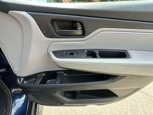 Used 2020 Honda Odyssey EX-L image 24