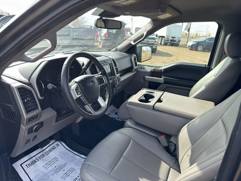 Used 2019 Ford F150 Lariat w/ Equipment Group 501A Mid image 11