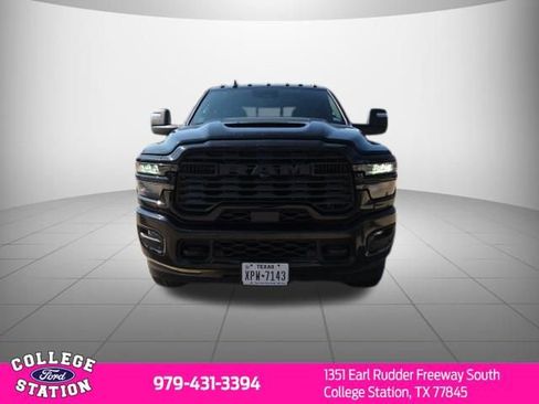Used 2026 RAM 2500 Tradesman AWD/4WD image 2